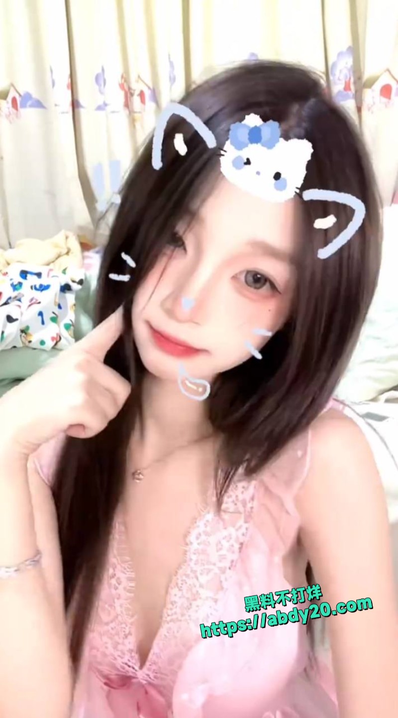 人瘦奶子大反差婊吧唧一口妗妗1