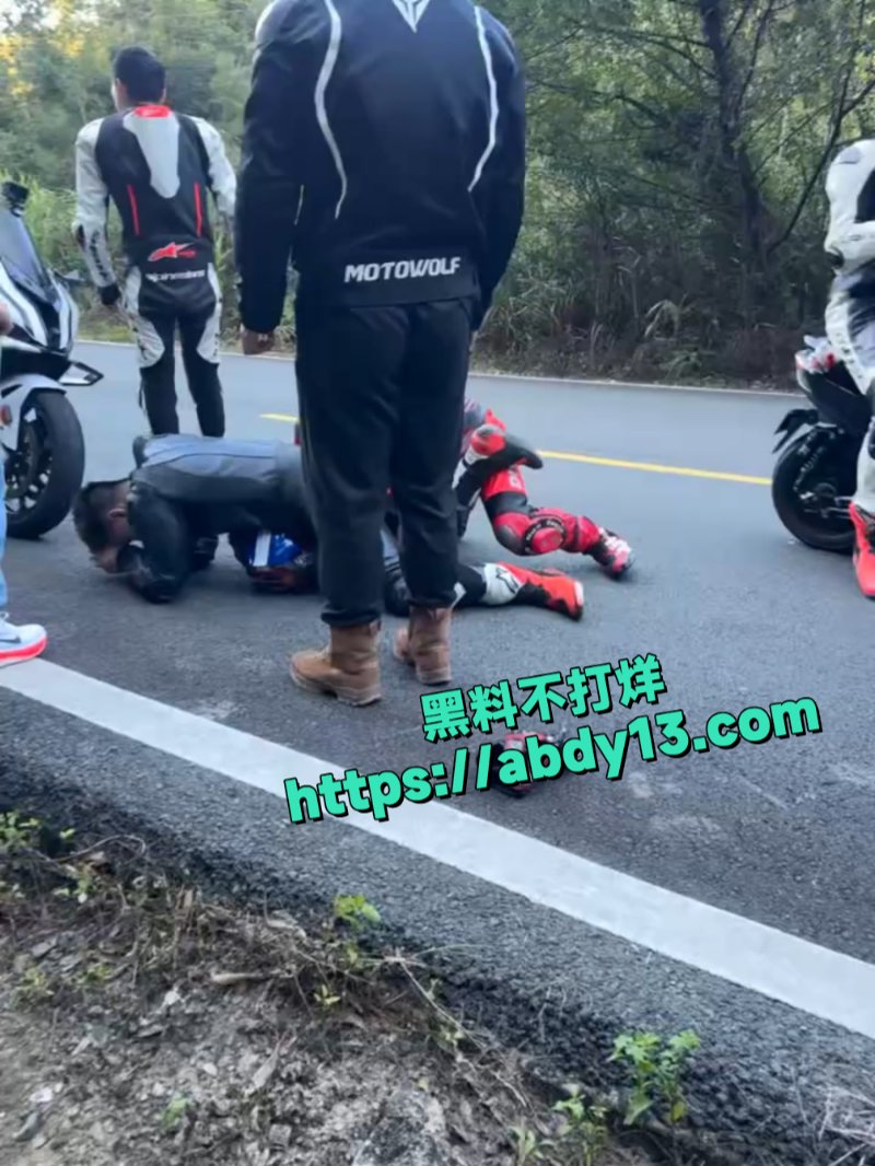 网红袁聪摩托骑手出事故4