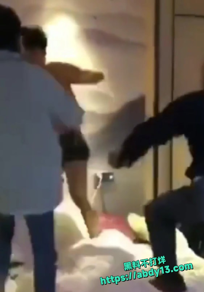 女婿跟丈母娘偷情上下通吃 4