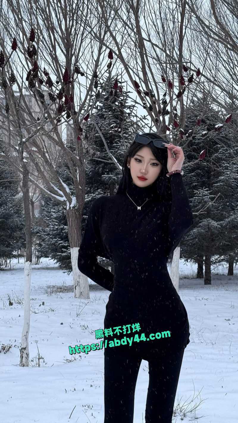 瘦高美女新内容流出 6