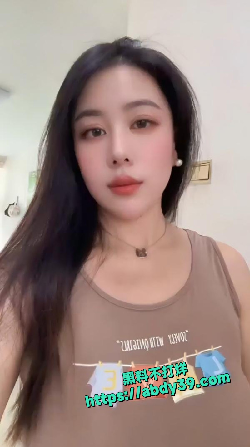 快手巨乳美女御姐佳美美4