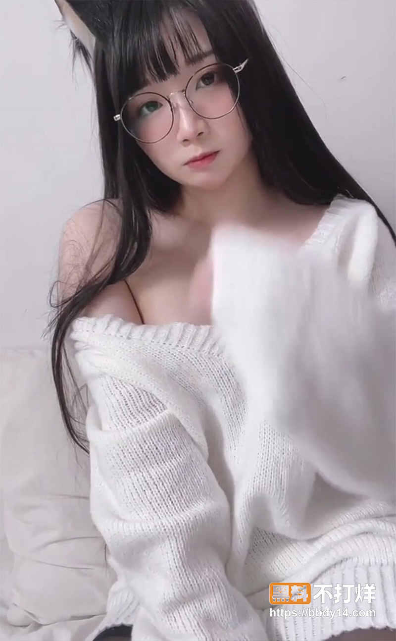 b站 猫耳少女落落Raku.jpg2