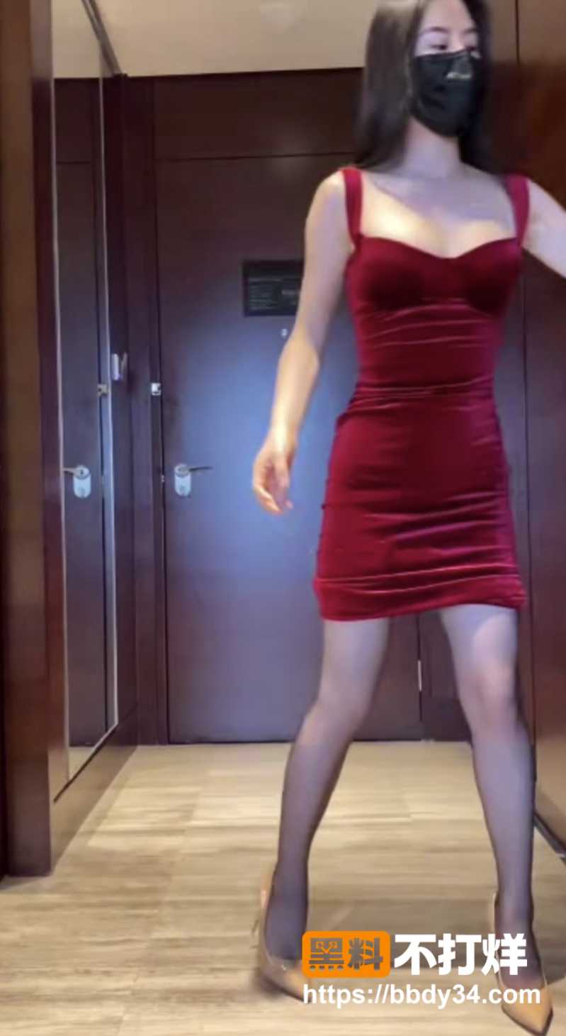 S级身材女模约拍流出1