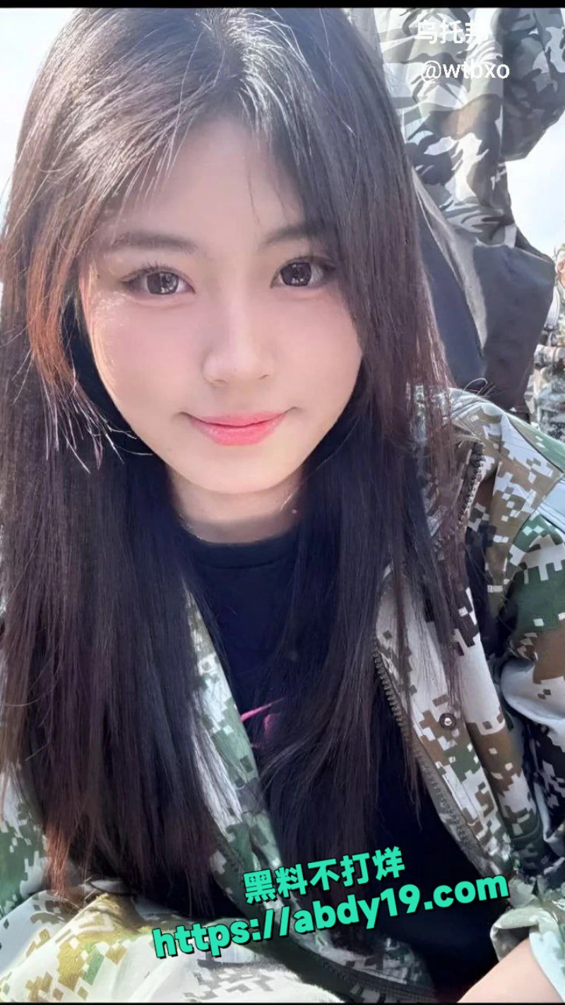 福建大学大一学生妹李梓涵 8