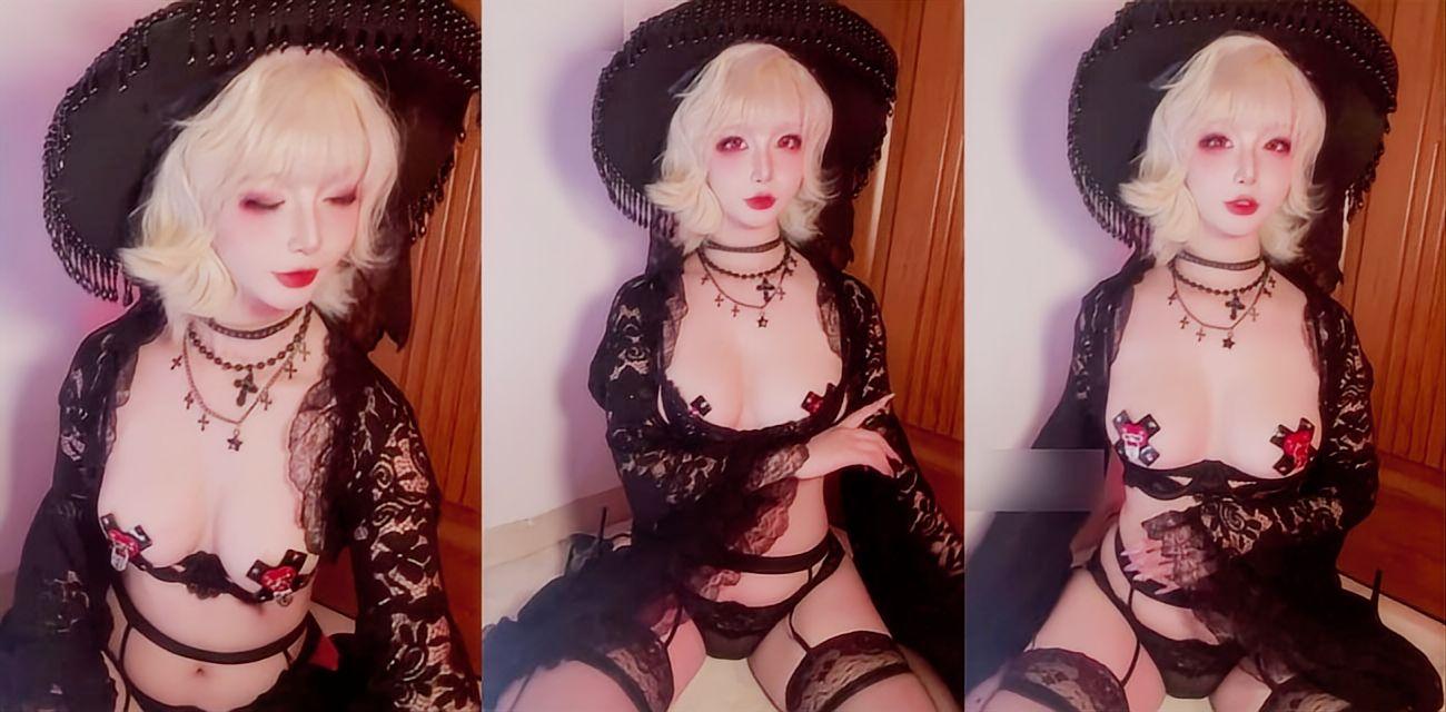 玉汇Yuuhui新作蝙蝠女巫 金发红瞳巨乳撕黑蕾丝 爱心锁乳贴大开腿 蝙蝠玩偶夹胸