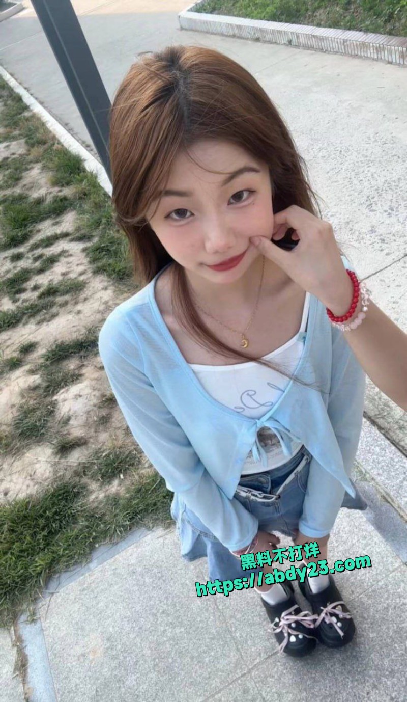极品精神小妹周丽珊