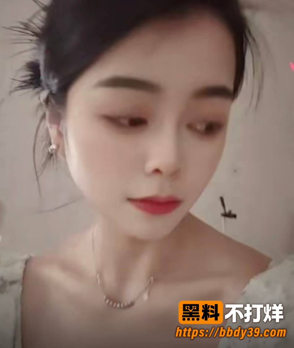 大树哥出轨女生2