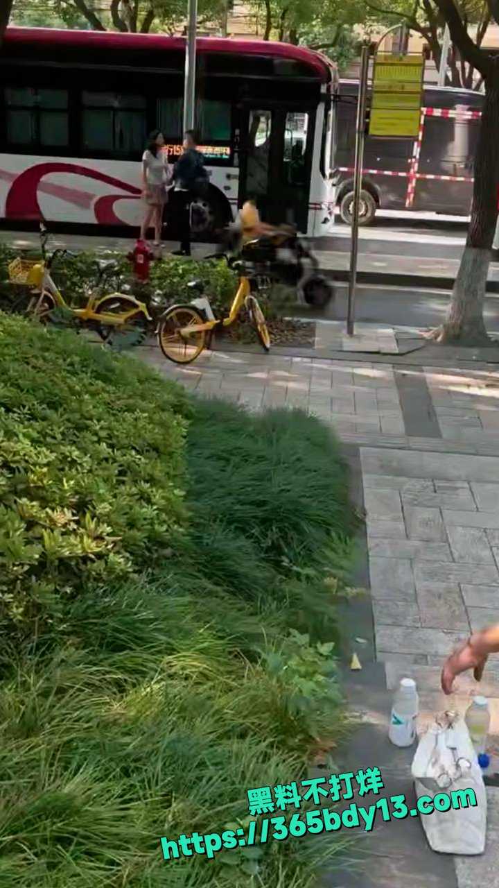 渣男聊骚10来个女的 9