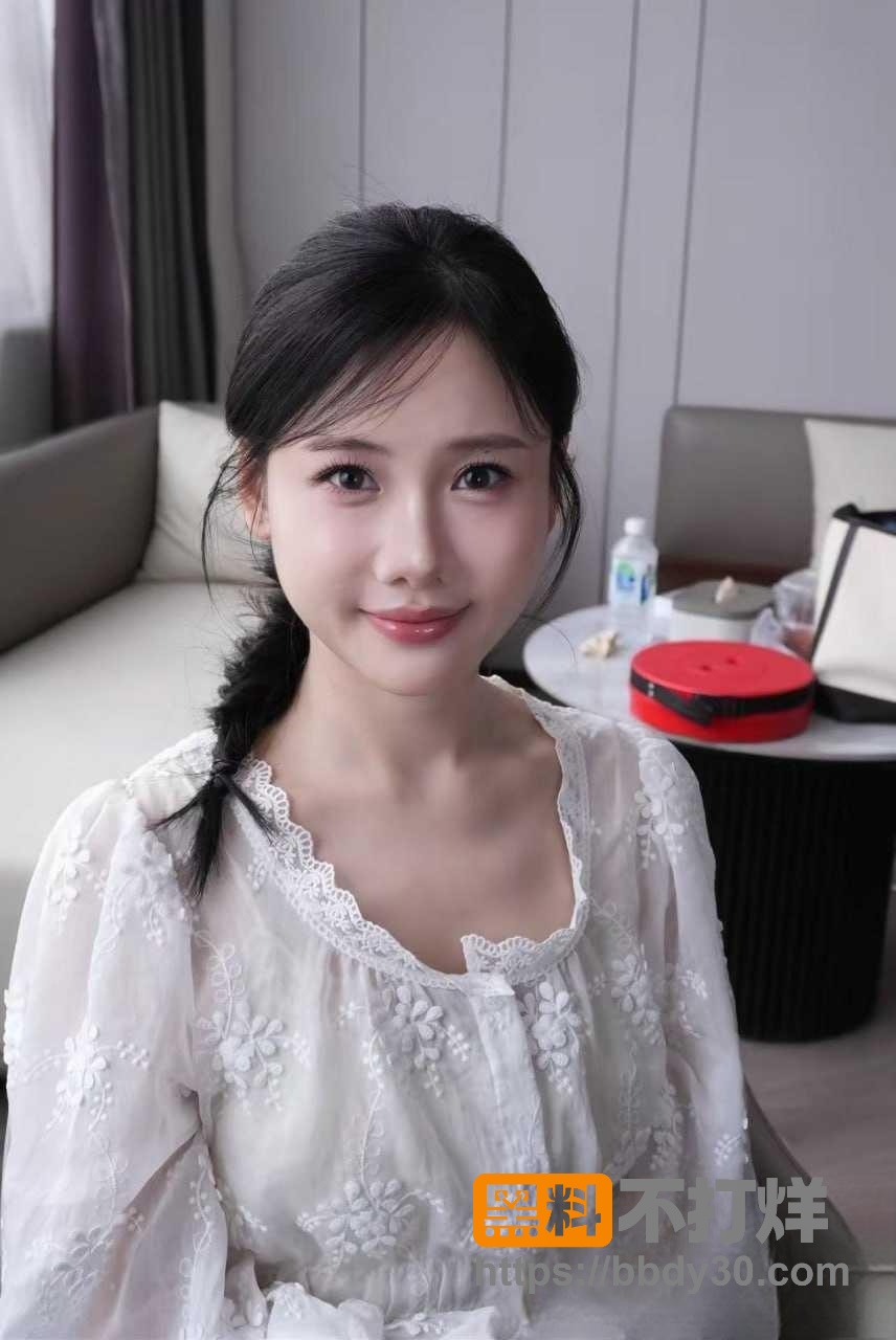 抖音吃播一姐密子君9
