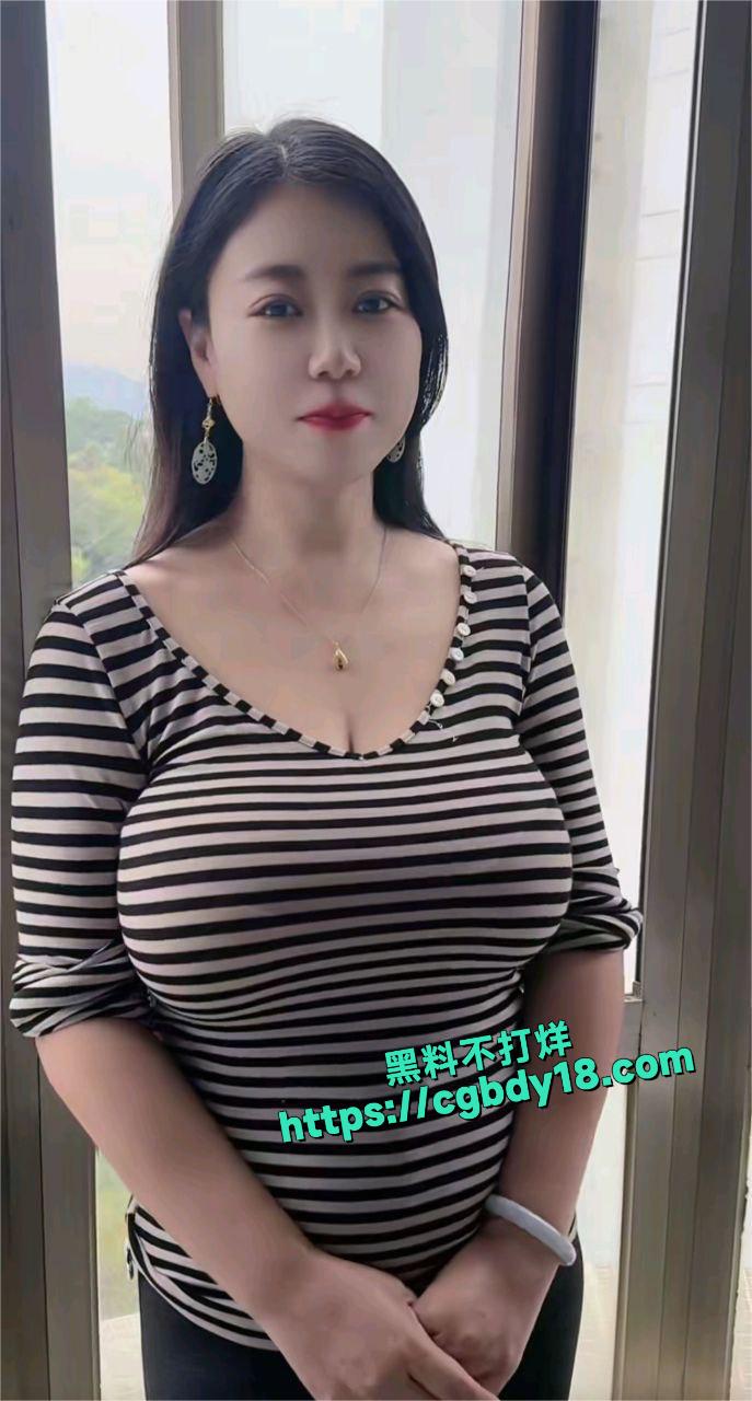 大奶少妇御姐不高冷紫薇乳交3