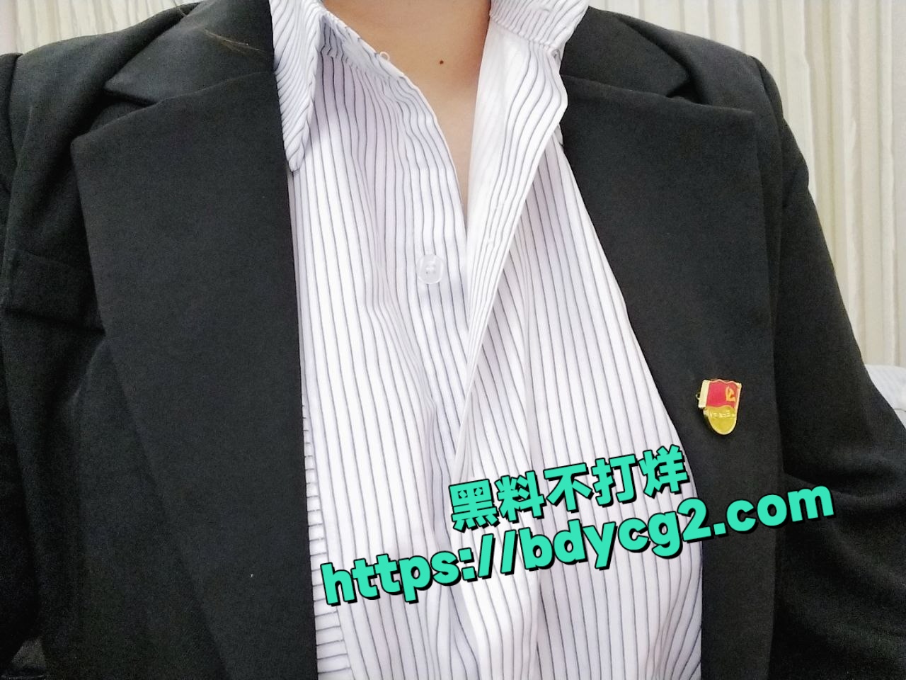 事业编体制内由于一天天吃的太好了就jb容易乱玩3