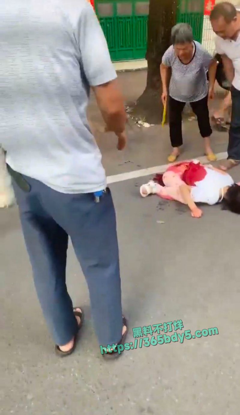 湖南衡阳耒阳突发持刀砍人事件31岁男子持刀报复社会专杀小孩10