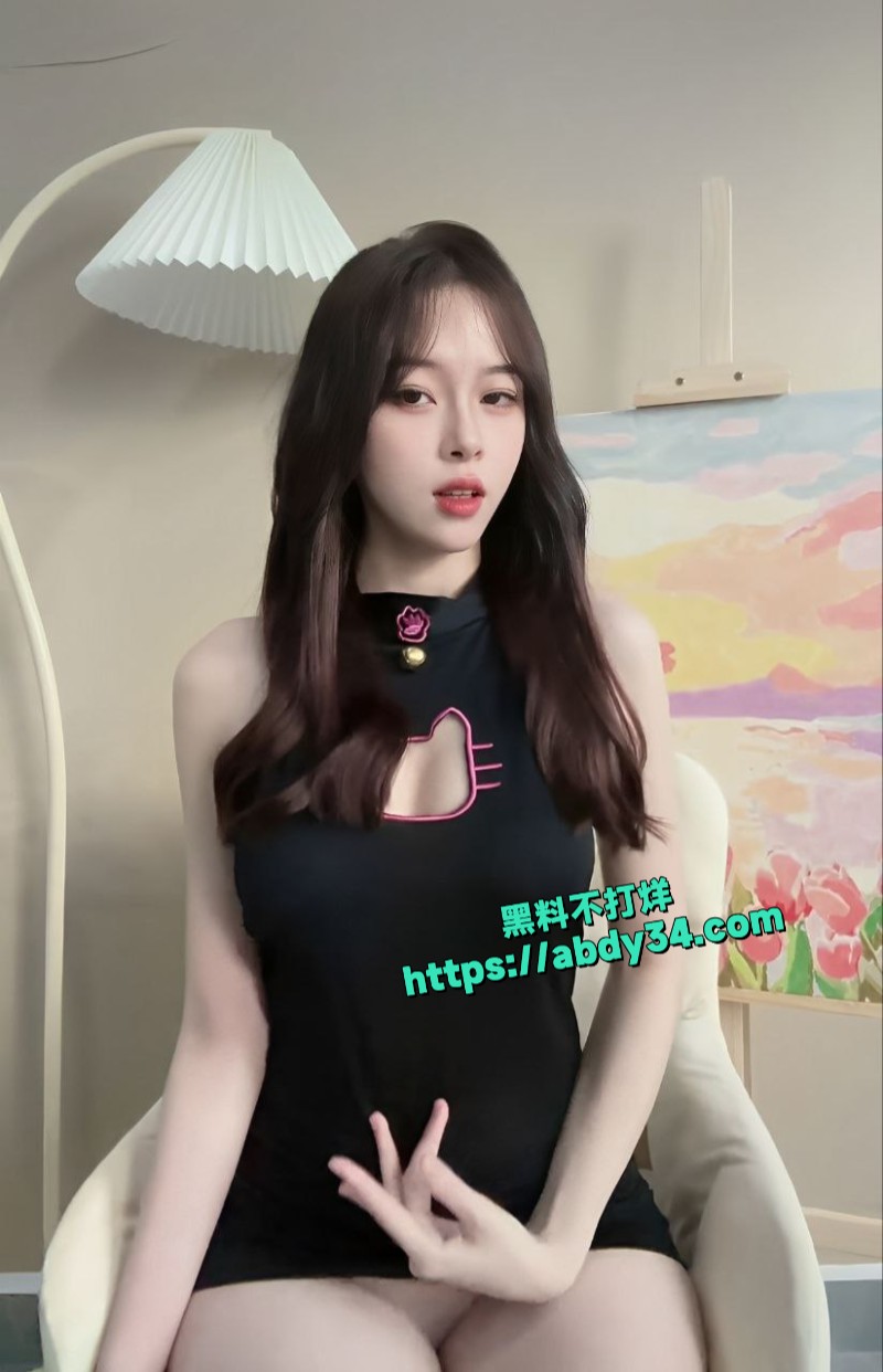 抖音高颜值主播小movo2