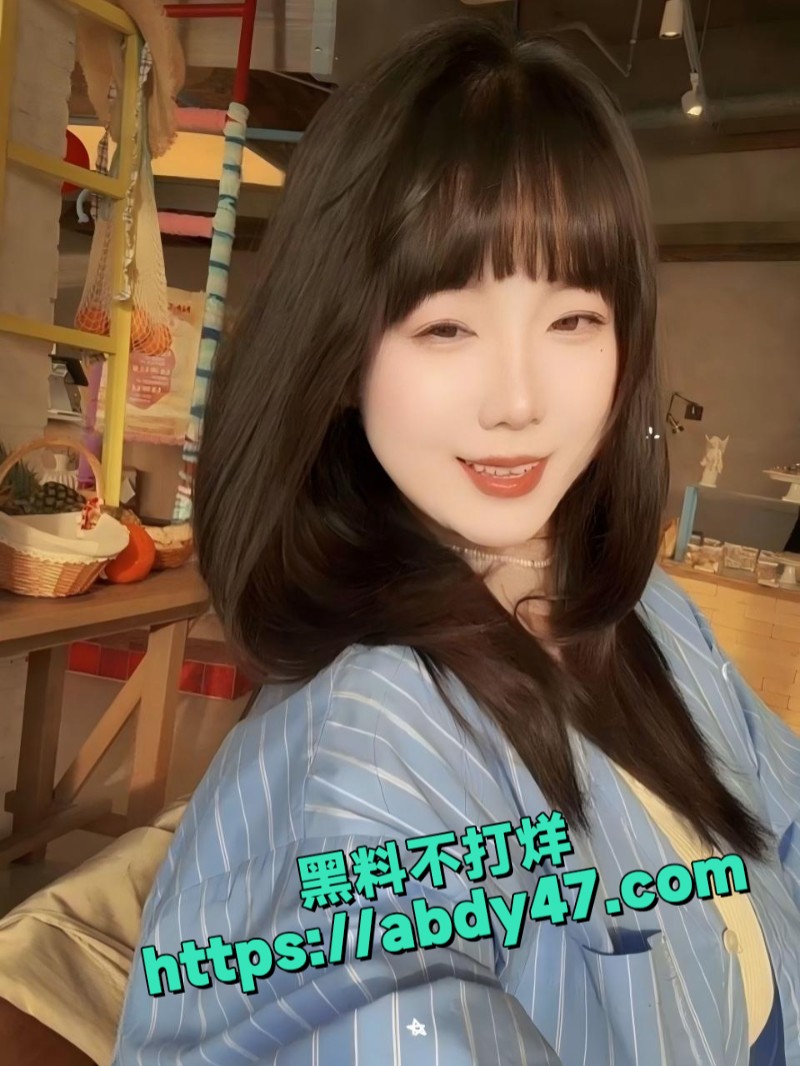 抖音健身博主霏霏爱拿铁5