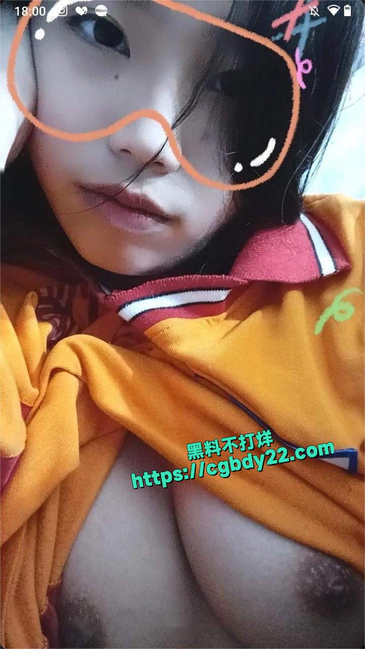 大三妹子陈佩雯1