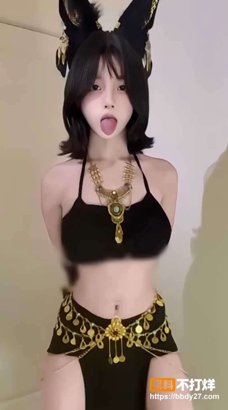 抖音110万粉甜美女神小木町下海5