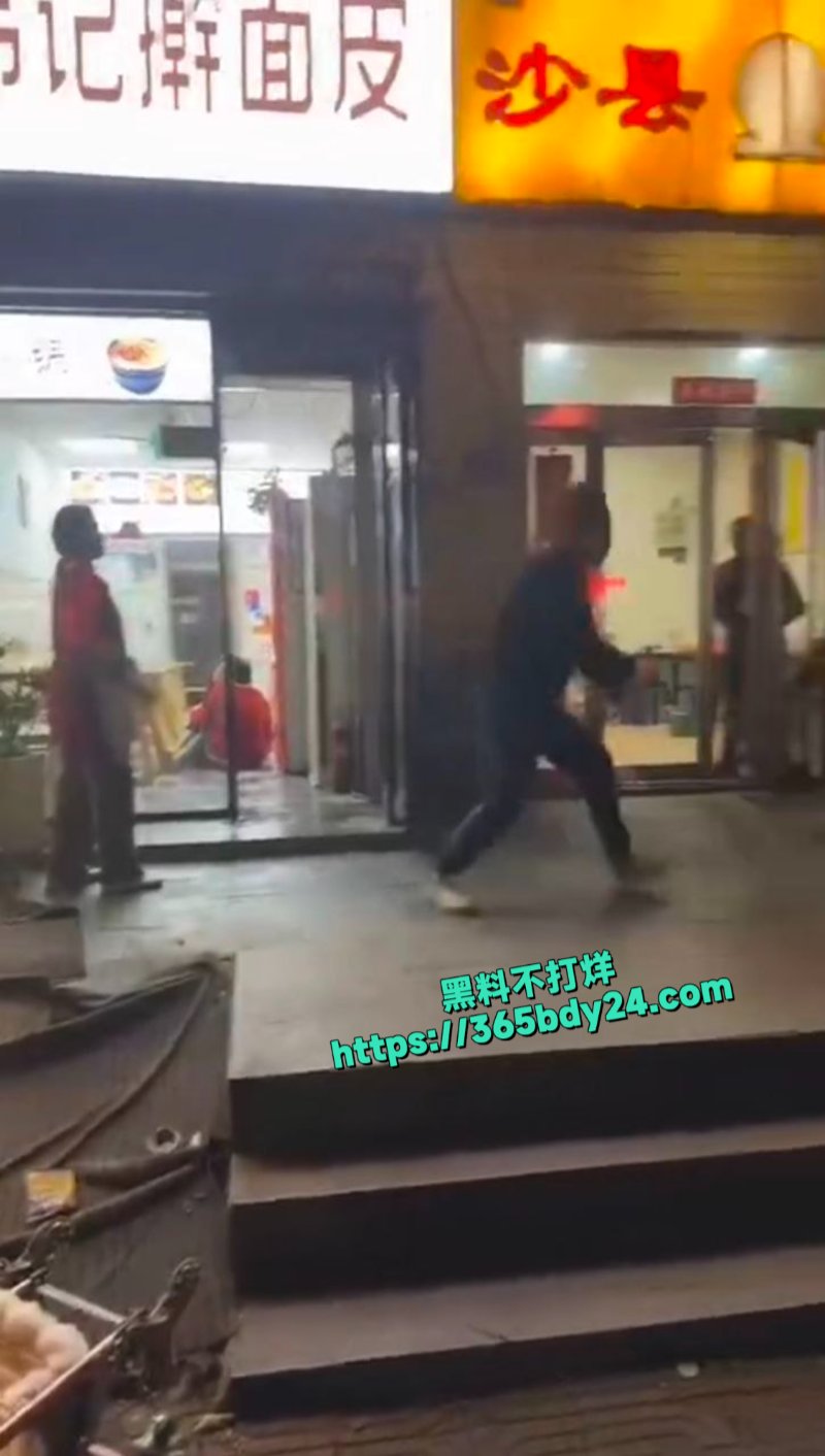 河南省魏都区武陟砂锅店剪刀伤人4