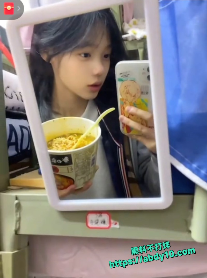 极品美少女小小绘下海首秀 2