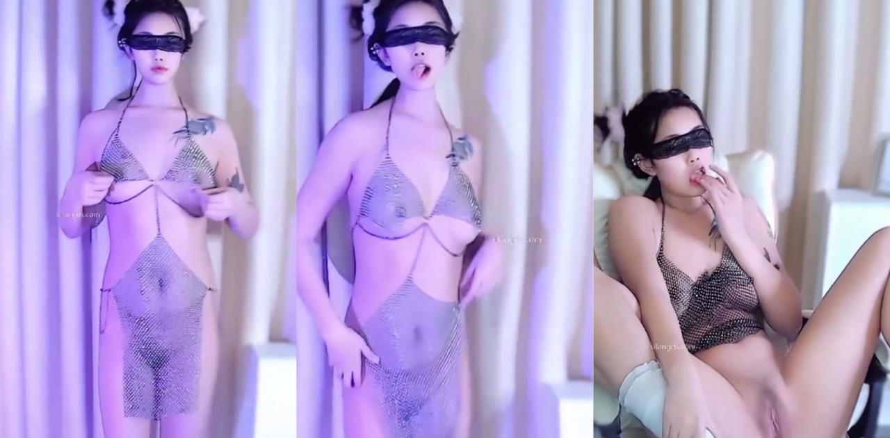 网易CC狗小奈付费福利定制 掰穴自慰裸舞视频 极致诱惑