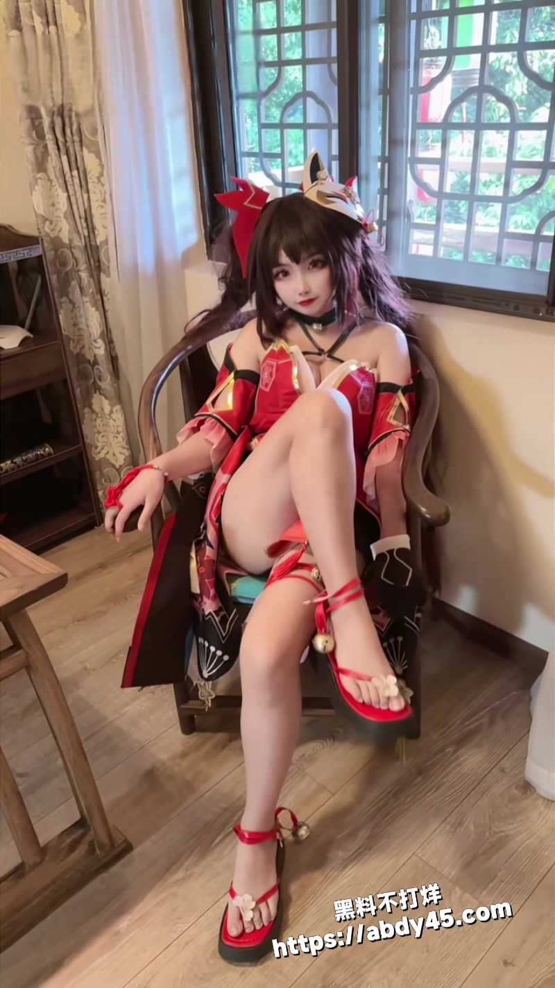 筱田甜香草奶喵花火诱惑2