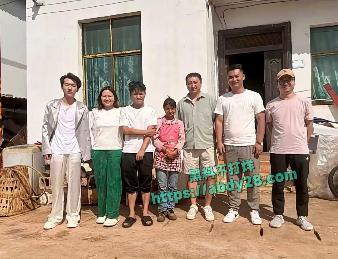 抖音网红小英曝老公上拉如出轨表妹 25