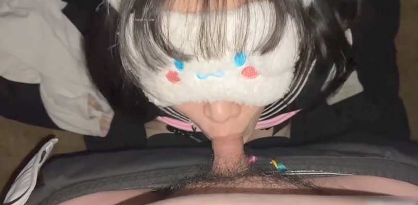 可爱女高中生戴上狗链塞上口塞 牵到公园调教遛狗露出 户外野战口交后入