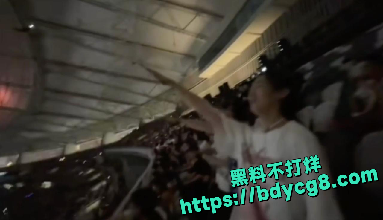 侃爷中国演唱会风波1