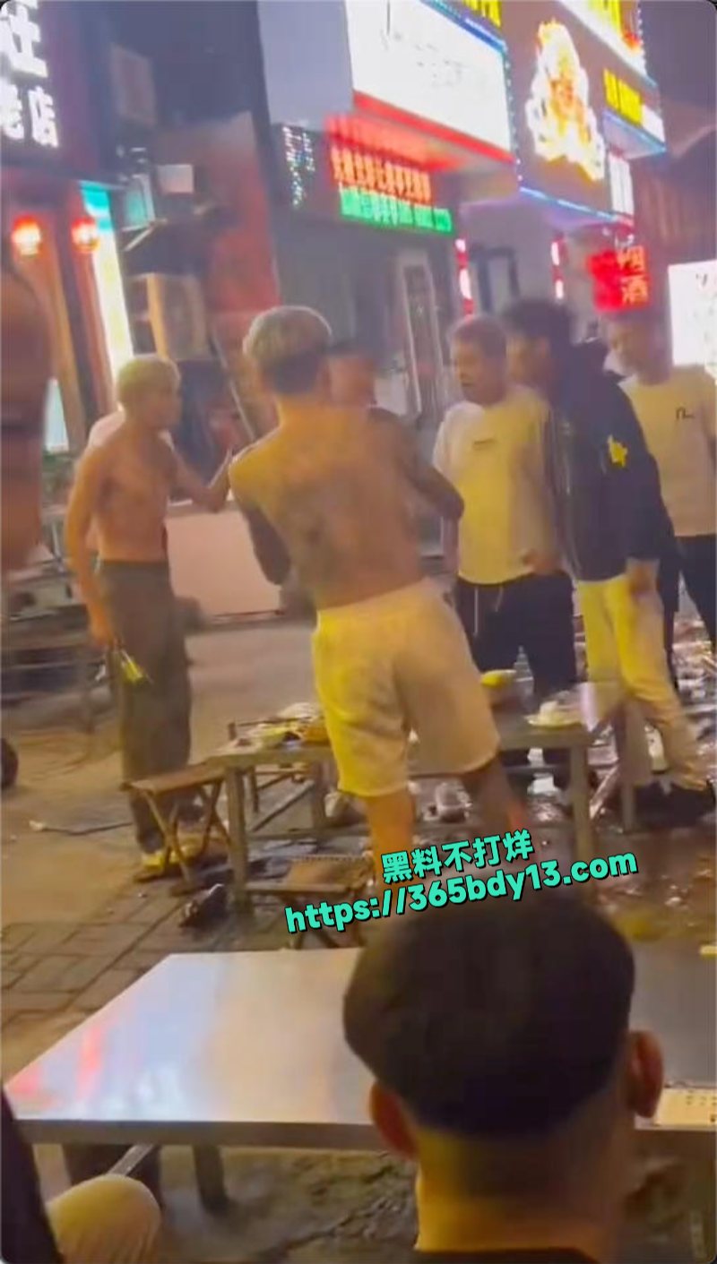抖音网红济南烧烤摊冲突事件5