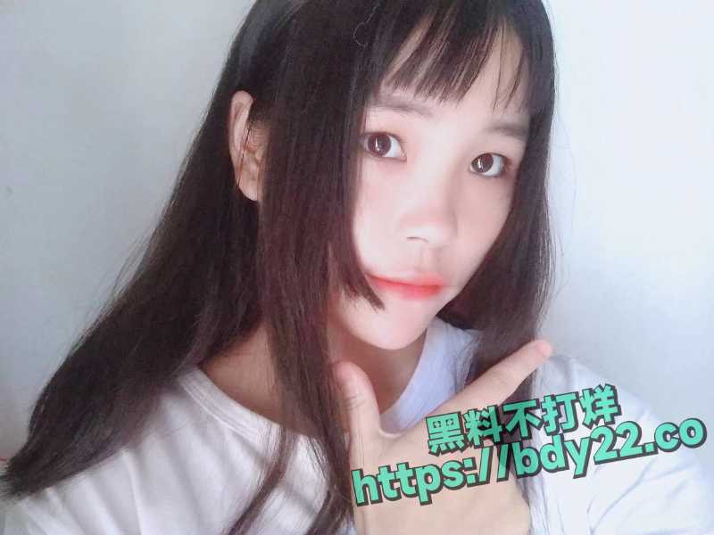 易梦雯33.jpg