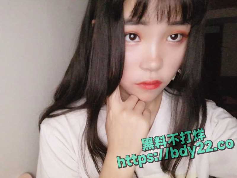易梦雯27.jpg