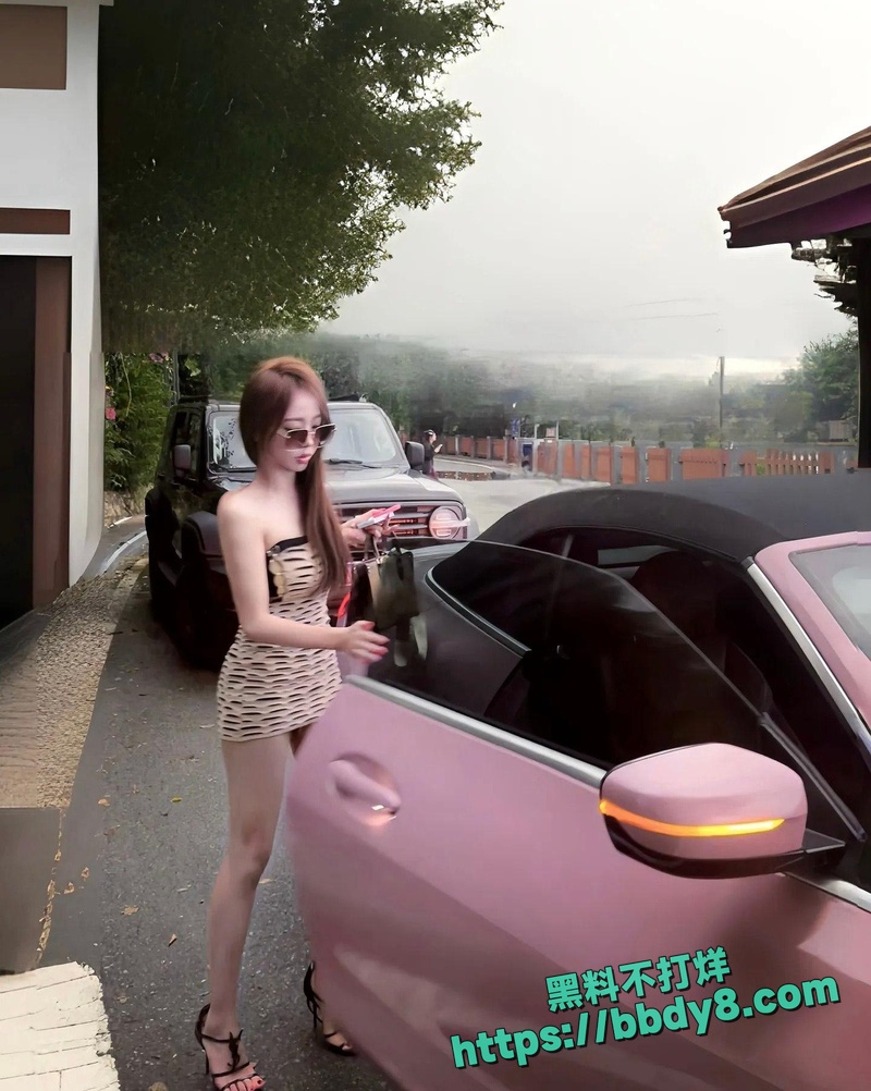 揉胸自慰高潮连2