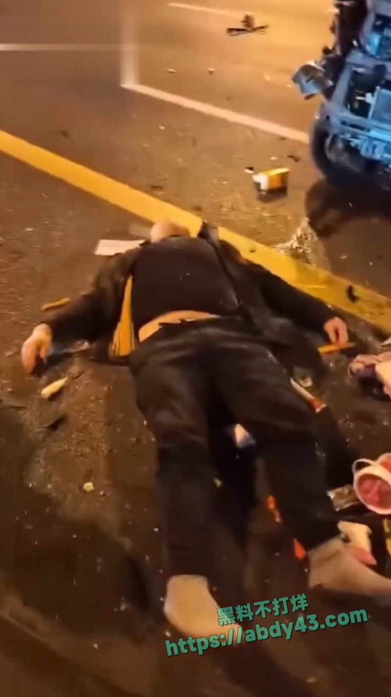 河北廊坊精神小伙飙车事故5