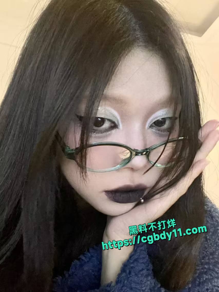 江西小太妹 #周芳霞 日常人设装厌世 私下一面当母狗25