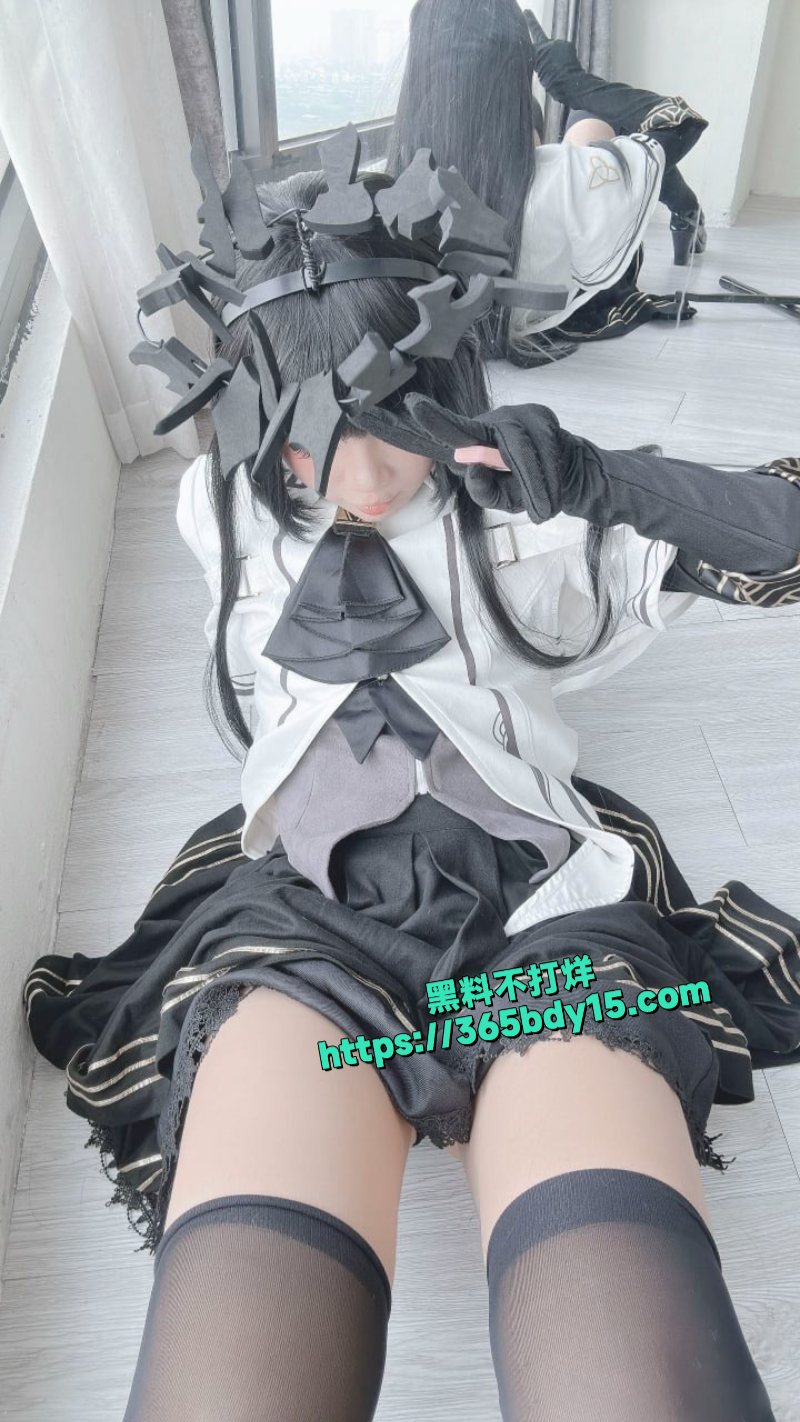 极品萝莉Poppachan化身明日方舟Virtuosa 黑丝尤物大尺度私拍尺度炸裂6