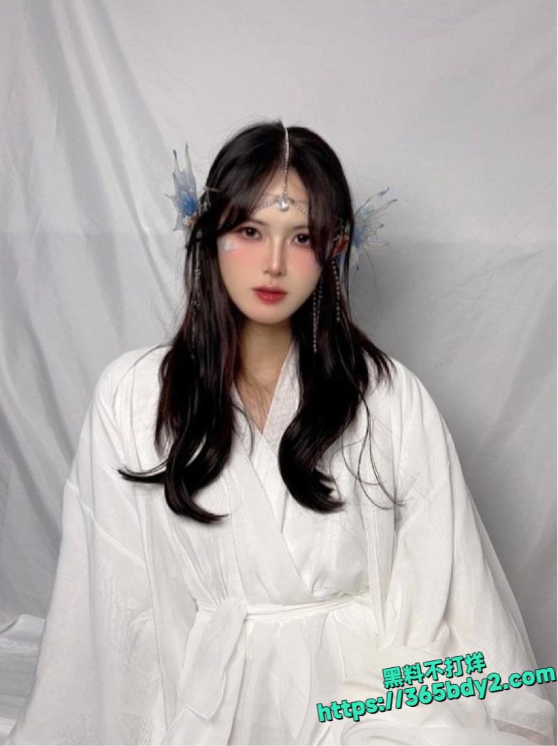 男扮女装TS酷似阿朱性感挑逗 2
