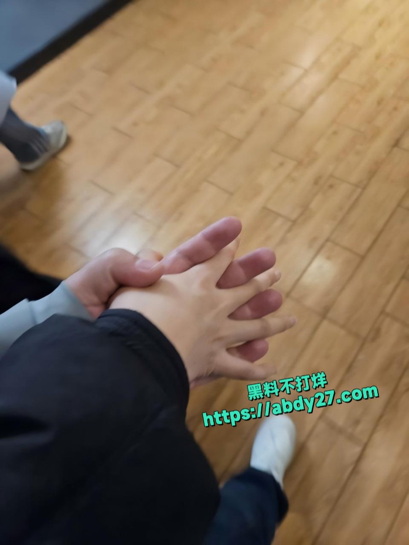 海角乱伦暗水之下2