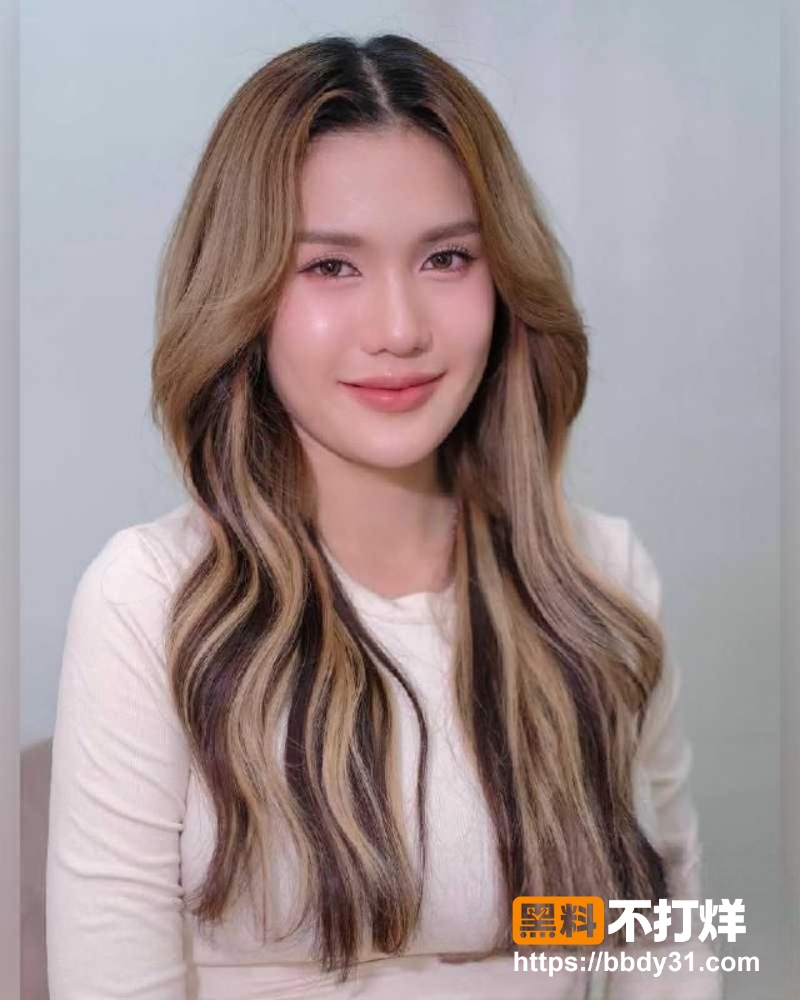 泰国男团偶像廷廷搞大女星肚子08