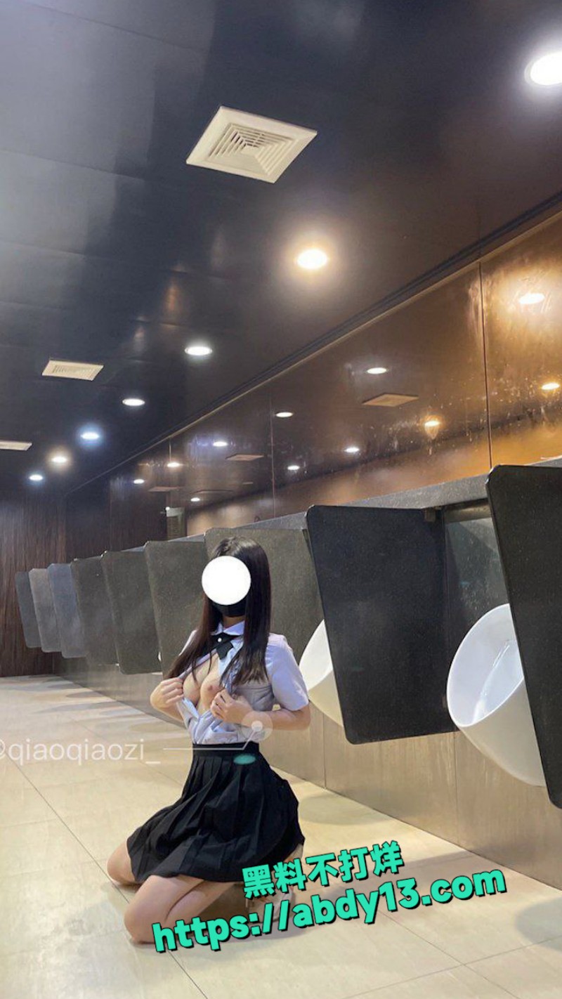 推特高颜值露出博主 5