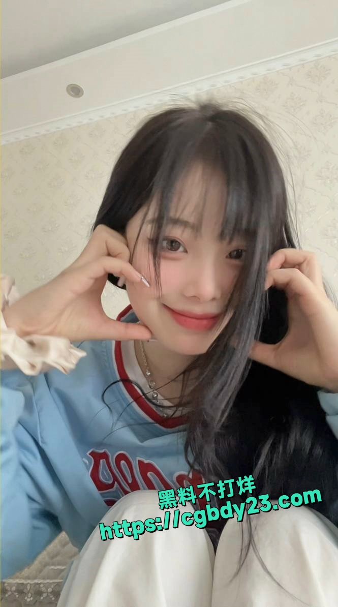 富二代fKabuto真实约炮23岁甜美小网红2