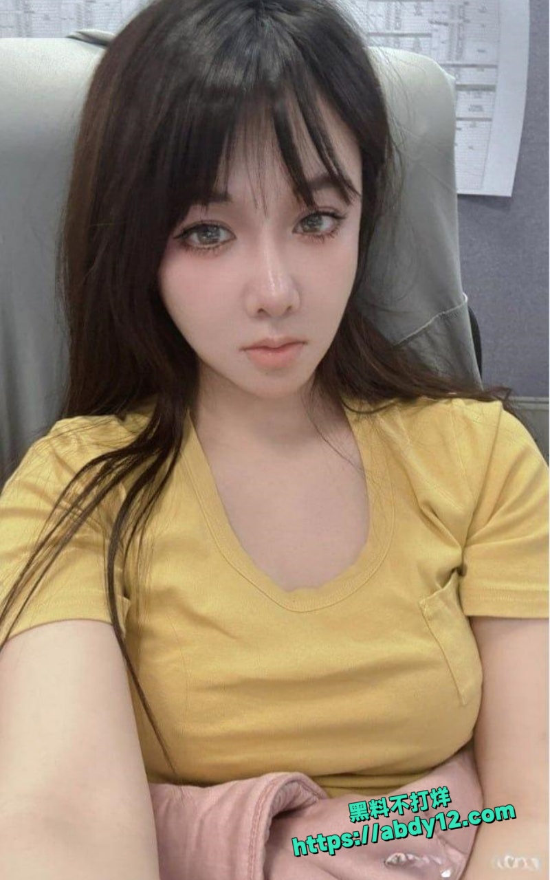 风骚美艳御姐女同事3