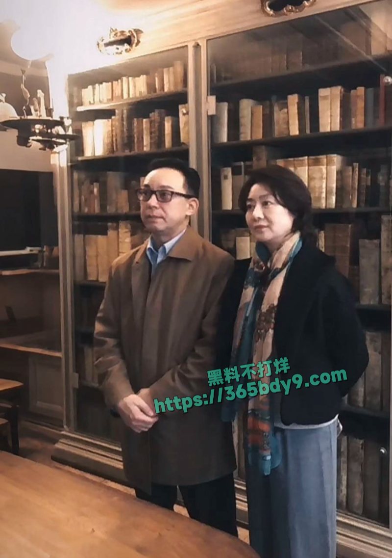 国家一级演员京剧第一美人李胜素与于魁智搞破鞋39