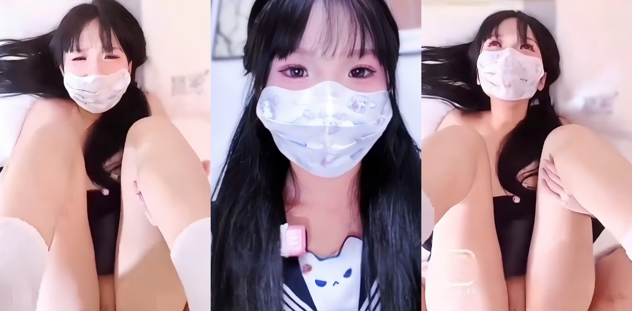 姐妹穿JK搭配丝袜共同伺候一男 两种不同风格的搭配 一次就能体验