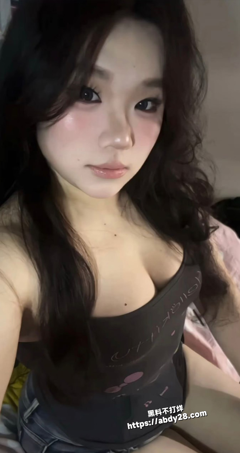 鞍山炮王吃雪糕PUA19岁深情少女38