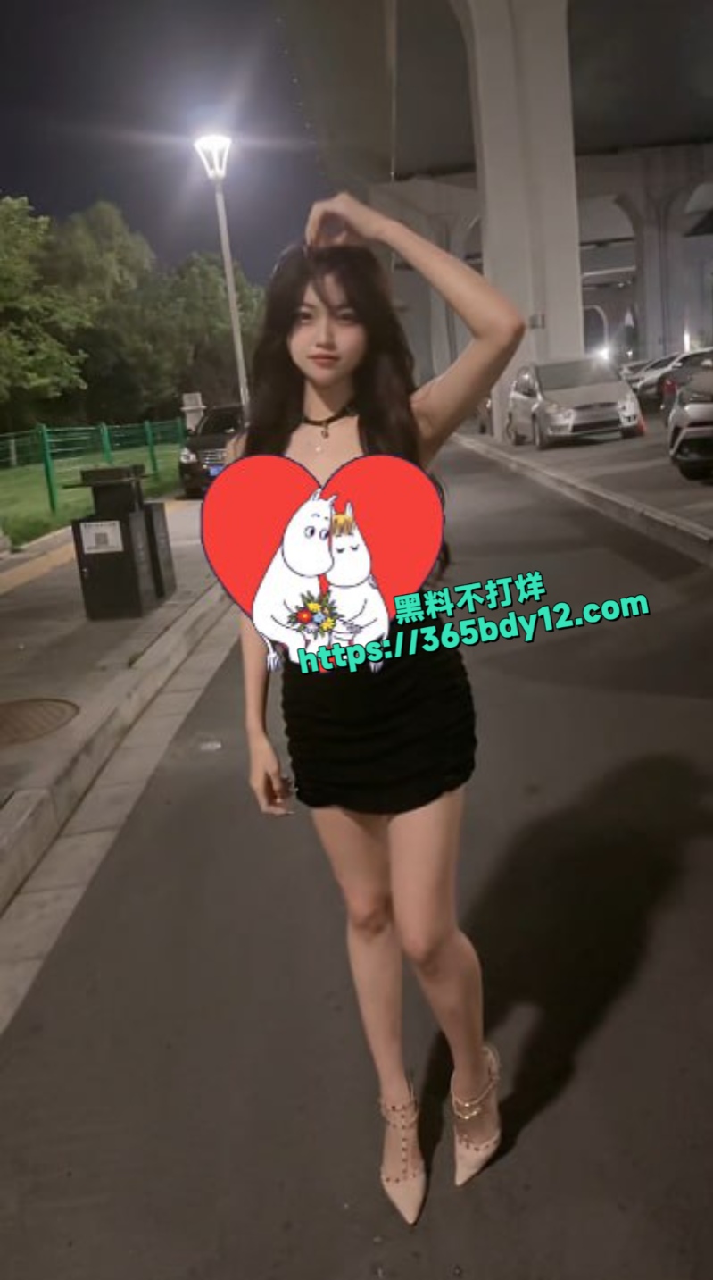 西萌工作室的其中一个妹子乐乐