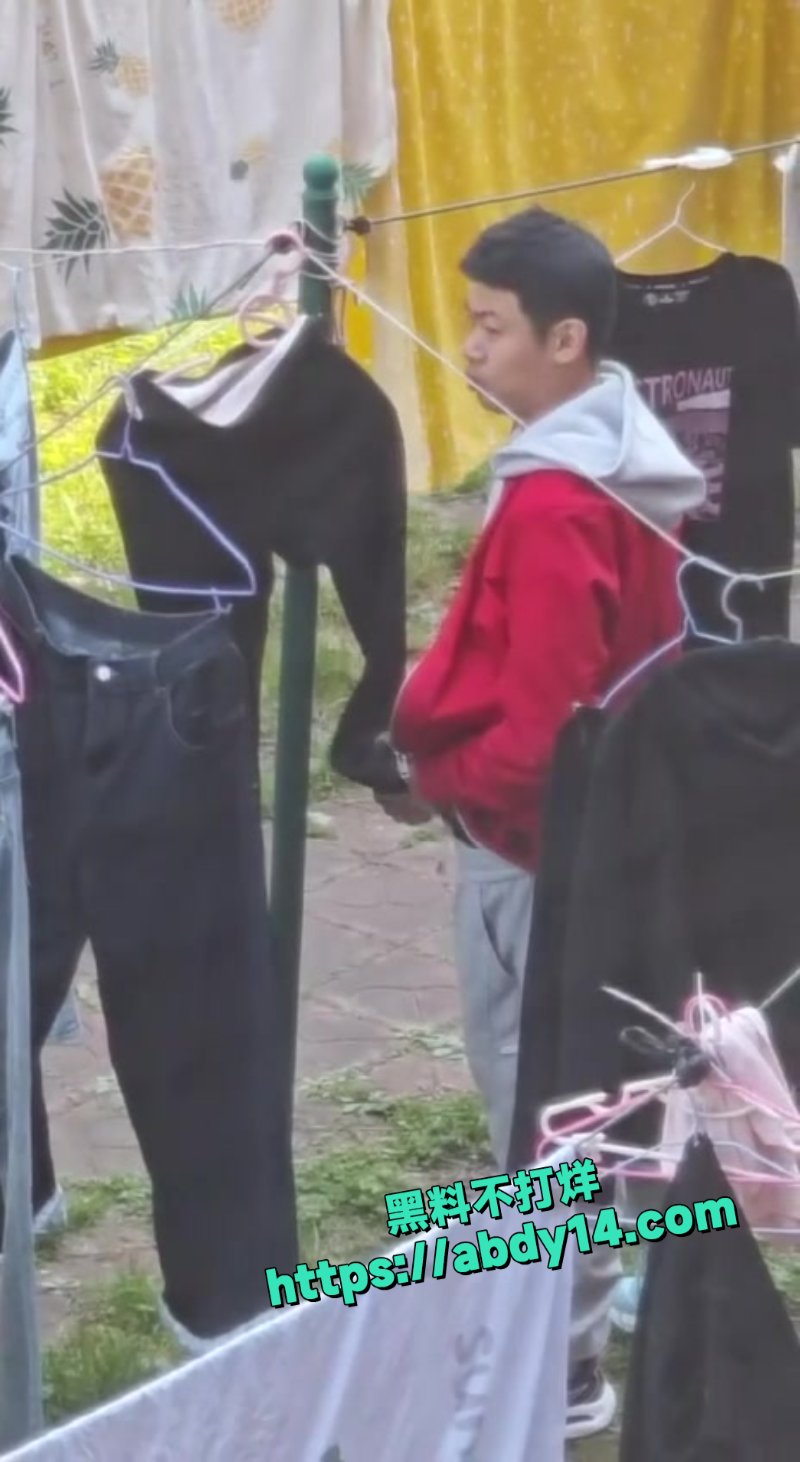 大连男大学生秋裤撸管2
