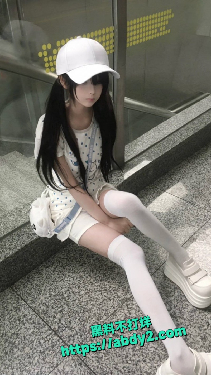 高颜值萝莉少女 15