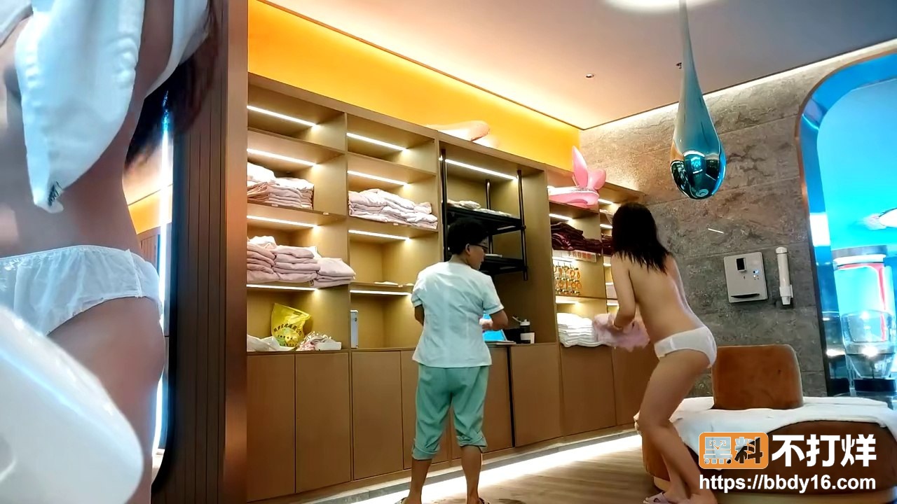 极品反差 国产温泉会所1