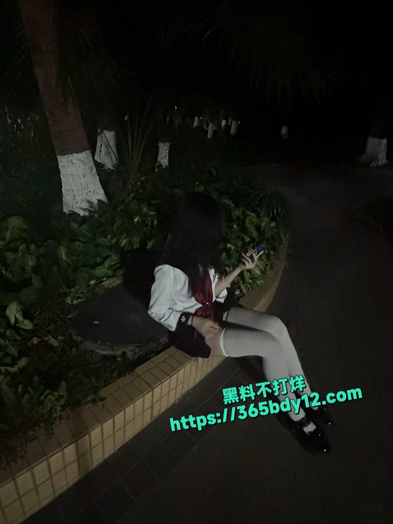 舞蹈学校来的极品女高中生私下竟是个小骚狗8