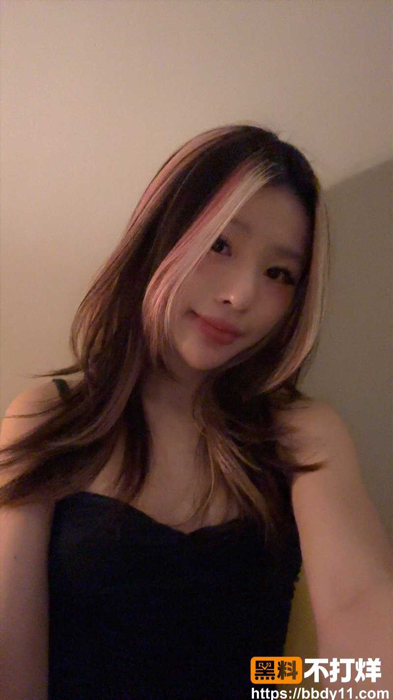 sophiekimm露脸自慰2