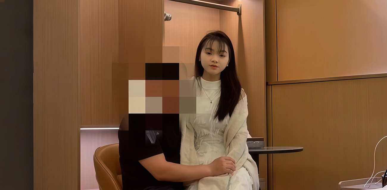 越少探花新作 约炮来自越南的嫩妹 叫声非常好听 操起来水特别多 差点没忍住草草结束